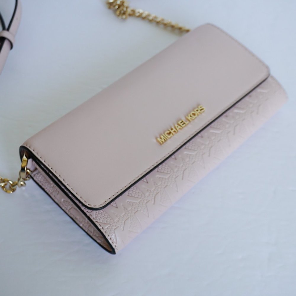 Michael Kors JST WOC Xbody Bag Embossed MK PInk - Picture 4 of 10